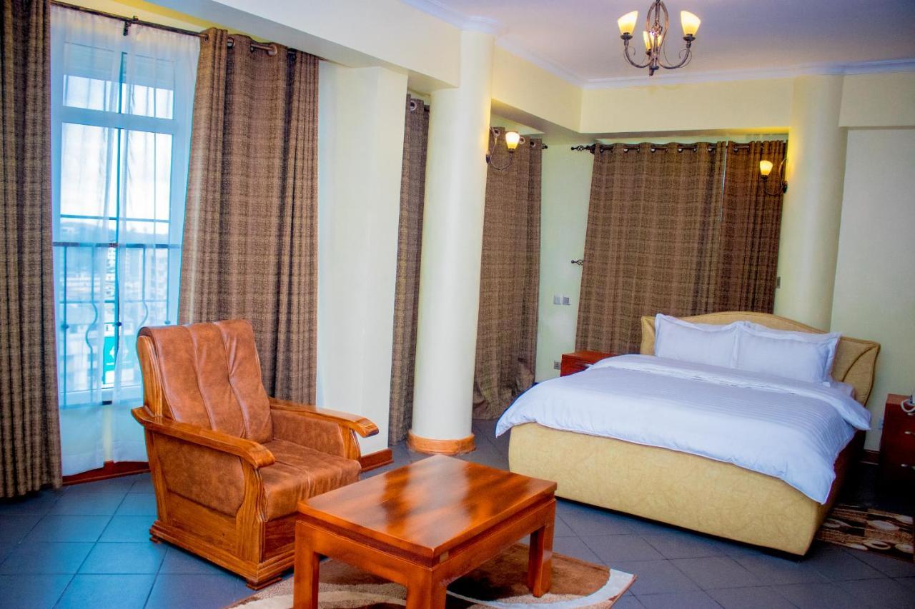Seven Skies Hotel 아루샤 외부 사진