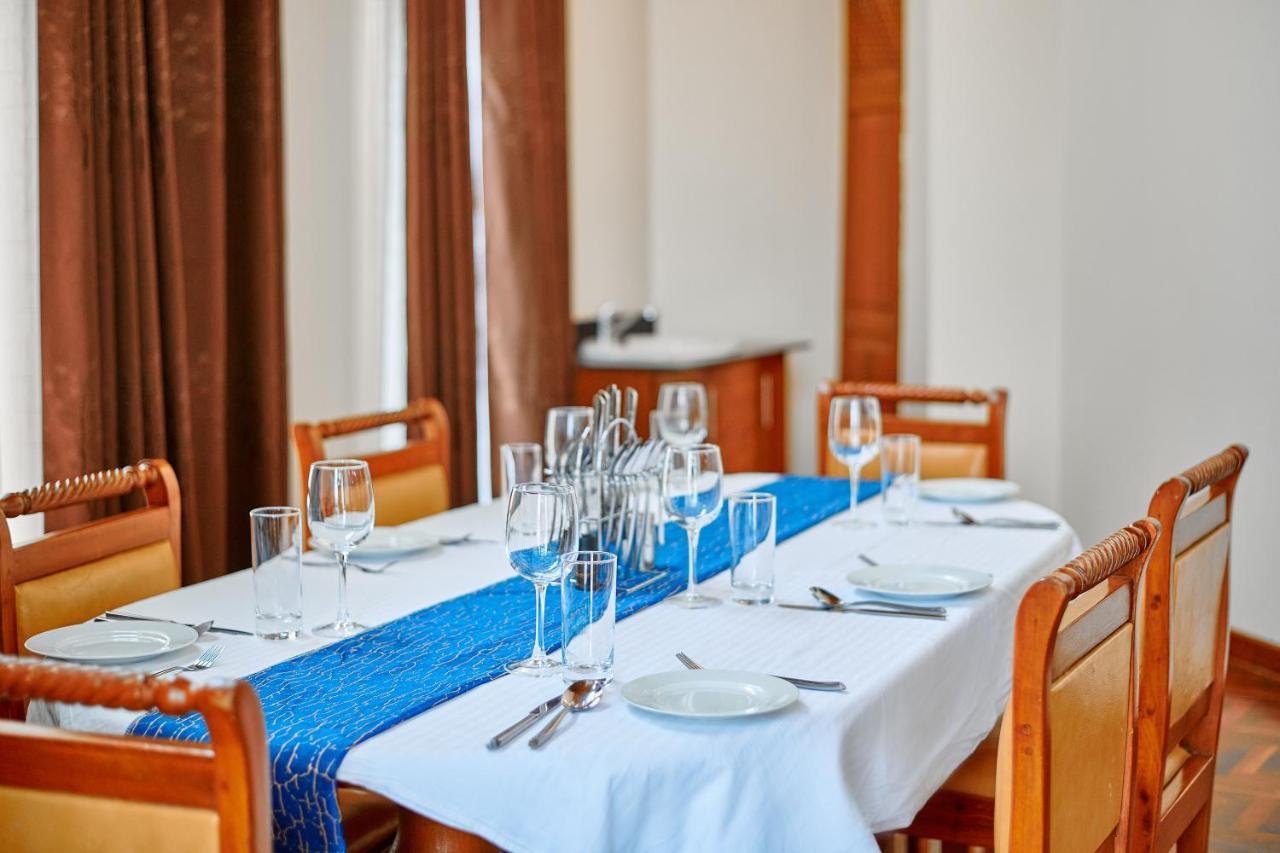 Seven Skies Hotel 아루샤 외부 사진