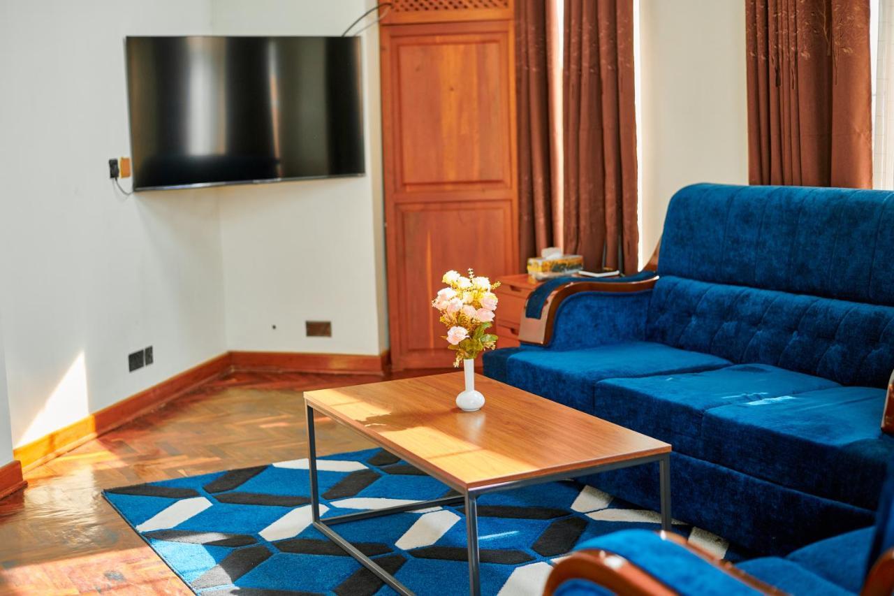 Seven Skies Hotel 아루샤 외부 사진