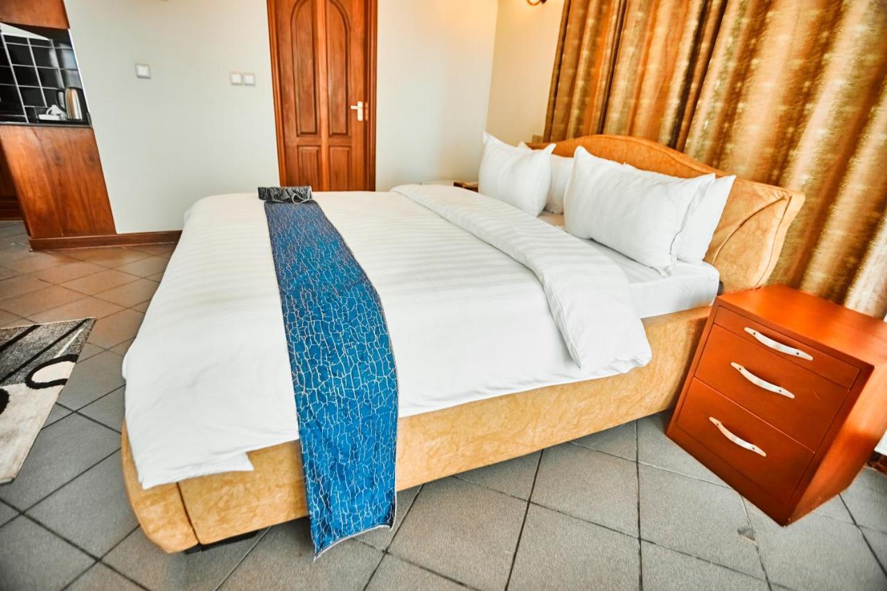 Seven Skies Hotel 아루샤 외부 사진
