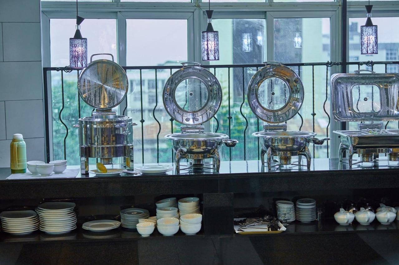 Seven Skies Hotel 아루샤 외부 사진