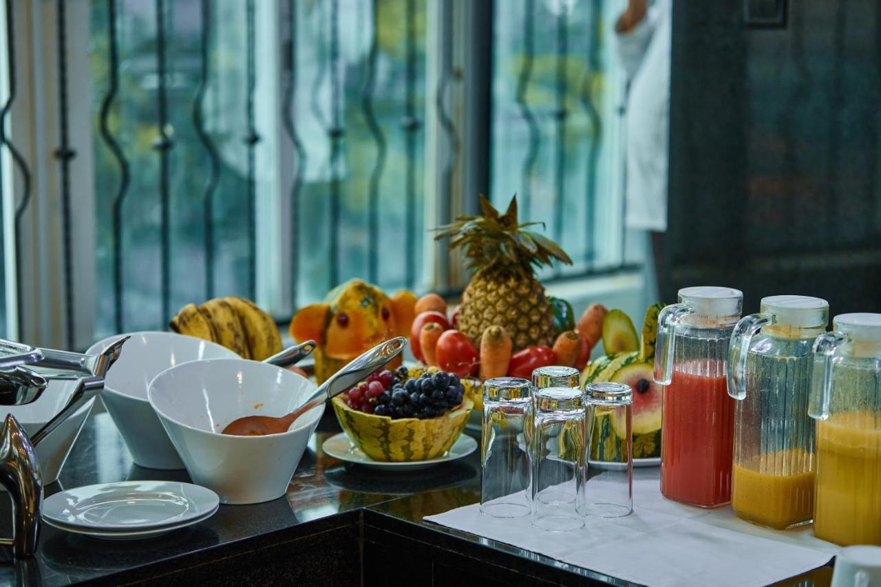 Seven Skies Hotel 아루샤 외부 사진