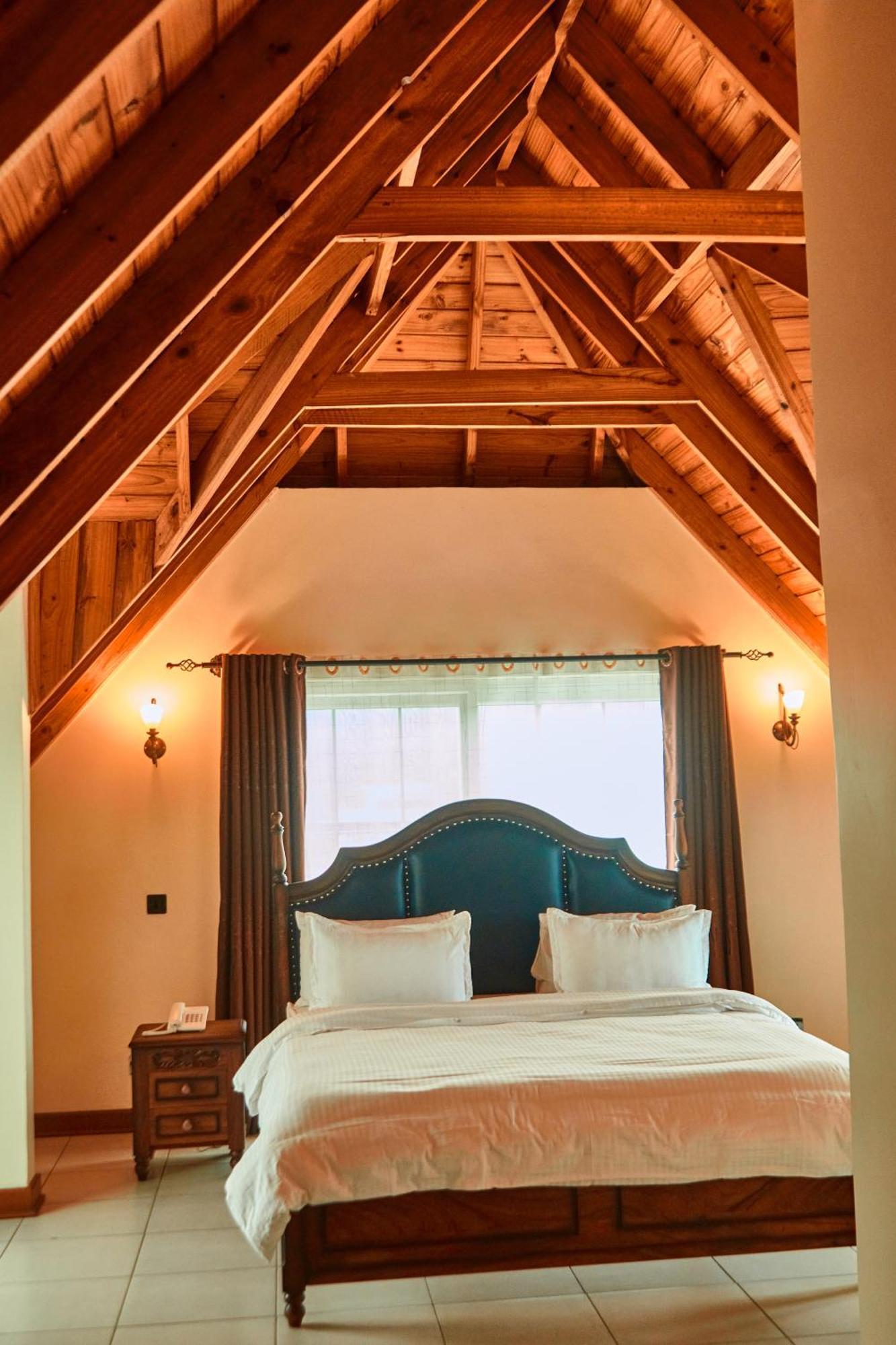 Seven Skies Hotel 아루샤 외부 사진